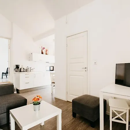 Urban Condo N°1 Apartment *